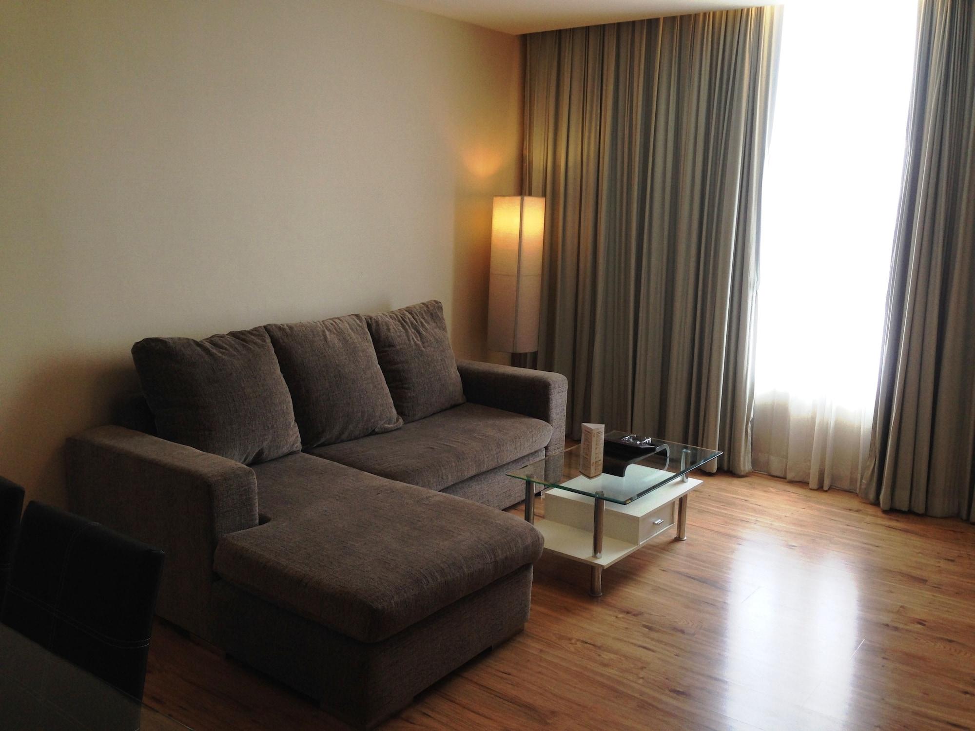 The City Hotel Sriracha By Bbh Japan Сирача Экстерьер фото